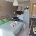 Kleber+ Parking+ Balcon Appartement