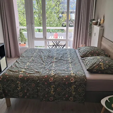 아파트 Kleber+ Parking+ Balcon *